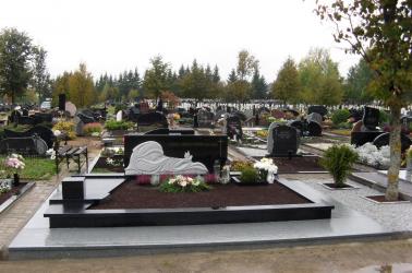 Paminklinė  kompozicija  ,,VILTIS ,,-   Šiauliu miesto kapinės.
